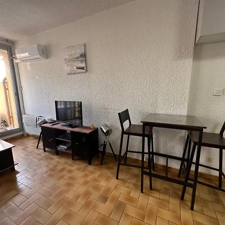 Terrasse Sur Le Port, Piscine, Tennis Apartment *
